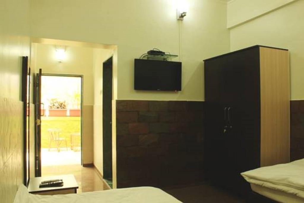 Urban Ville Hotel Pune Luaran gambar